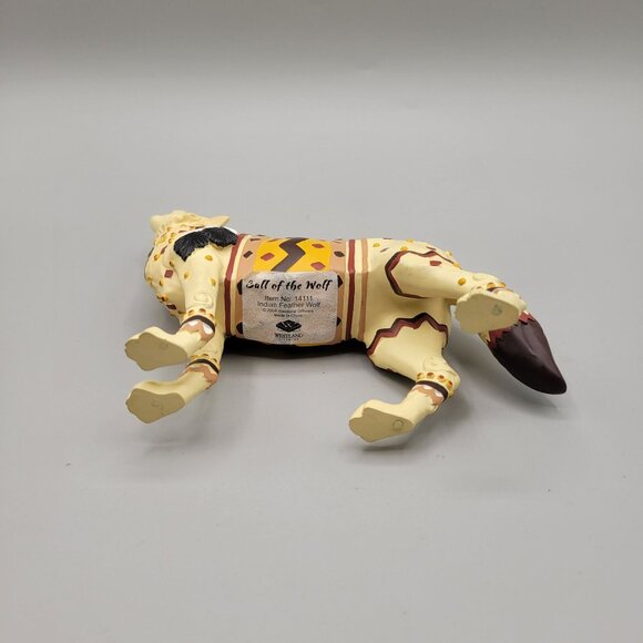 Call of the Wolf Indian Feather Wolf Figurine Retired Westland Giftware Pack 1 - Picture 6 of 7